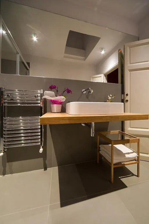 Residenza D'Epoca Visacci Bed & Breakfast Florence Italy